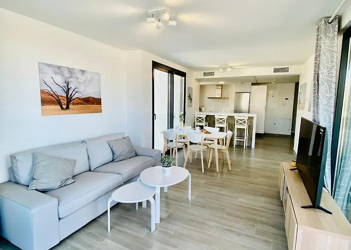 Royal Palm 22 Luxurious 3 Bedroom Penthouse Nerja