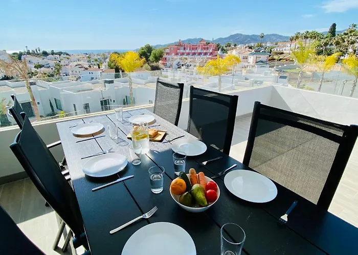 Royal Palm 22 Luxurious 3 Bedroom Penthouse Nerja
