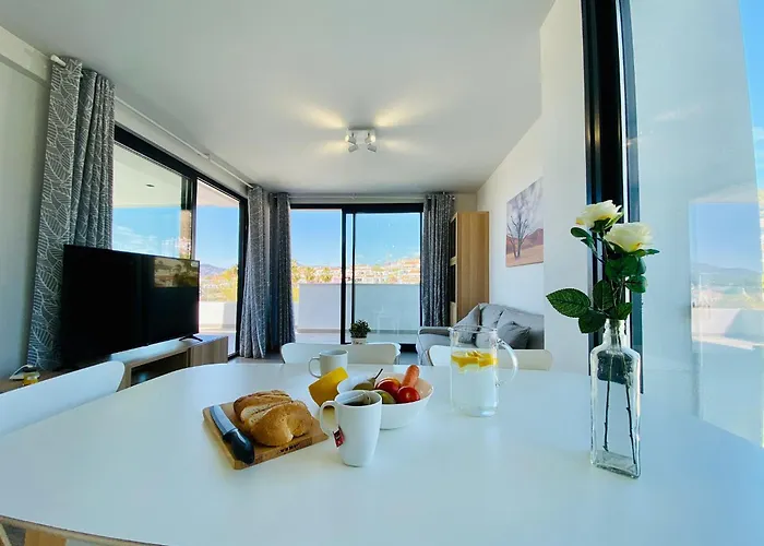 Appartement Royal Palm 22 Luxurious 3 Bedroom Penthouse Nerja
