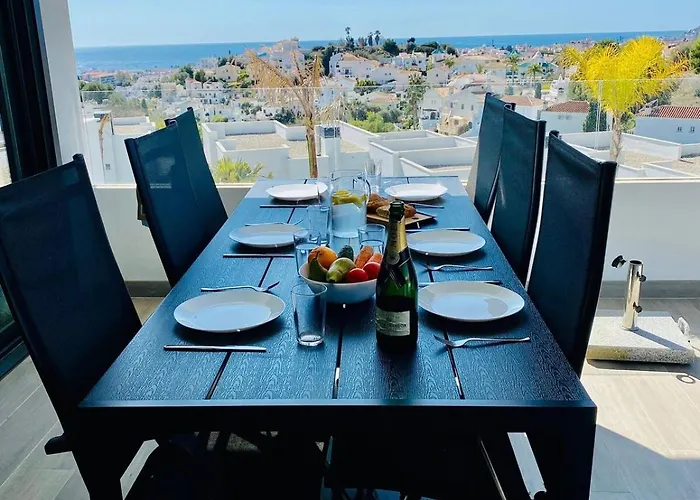 Royal Palm 22 Luxurious 3 Bedroom Penthouse Nerja